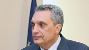 Костов Страхът от реформи е поголям от страха от кризата
