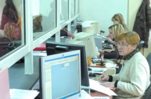 Общината събира повече данъци въпреки кризата