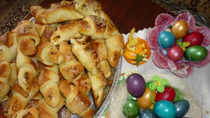 Десетки станаха жертва на яйцата