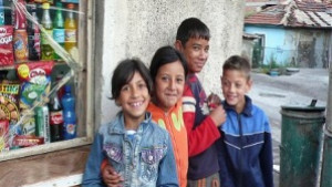 Ромски лидер плаши с протести общината не му дала 900