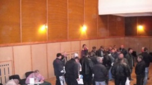 400 души се състезават за 230 работни места за магистралата