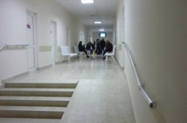 Обновеното приемно-консултативно отделение откриха в областната болница