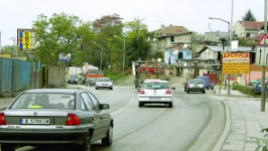 Укрепват срутища в Максуда