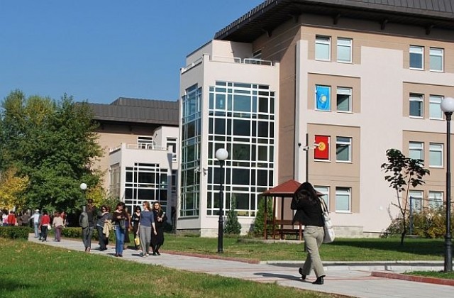 АУБ купува 17 дка общинска земя, строи мащабен Студентски център