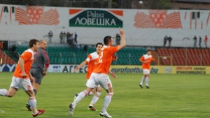 Литекс преплува лесно през Черно море