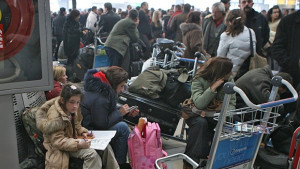 Анулираха полет от Варна до Лондон заради вулкана в Исландия