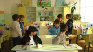 200 ученици тестват знанията си по български език