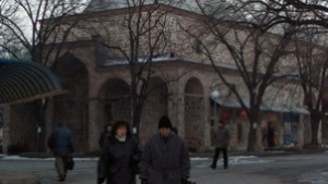 Ямбол намалява и застарява