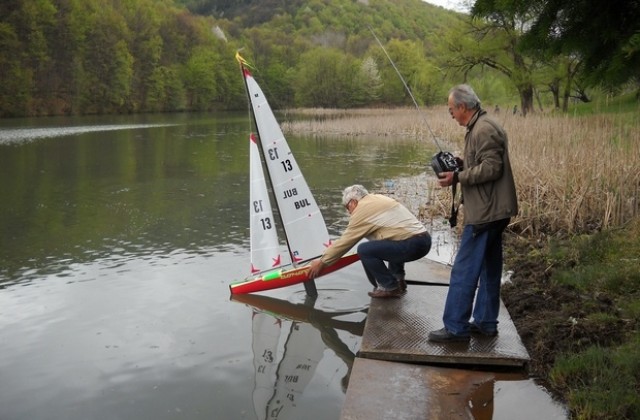 Демонстрации на моделни спортове