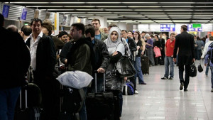 Отменени са всички полети до Будапеща няма данни за полетите