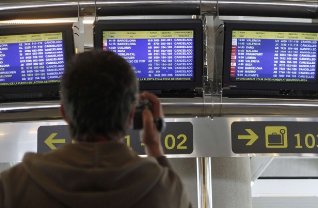 Гастърбайтери спасиха БГ кметове, останали в Брюксел заради въздушната блокада