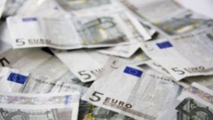 Кризата с исландския вулкан удря туризма ни с 80 000