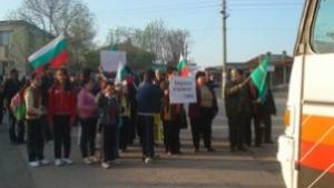 В Сталево спират автобусите Искат жпнадлез