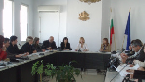 Инавалидите си искат обратно придобивката за безплатно пътуване