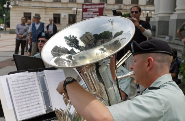 Американски военни изнасят концерт във Варна