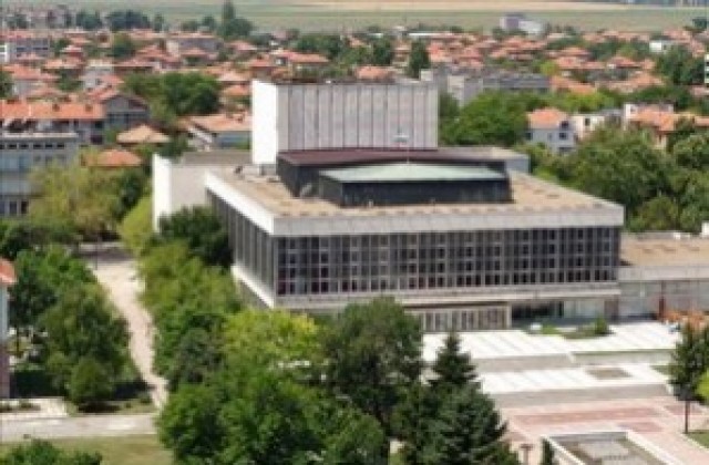 Провали се общинска сесия за болницата в Нова Загора