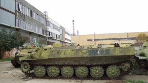В ТЕРЕМТърговище чакат бронетанкова техника за ремонт
