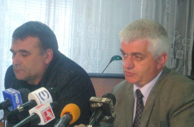 Трима задържани при акция Сладурите
