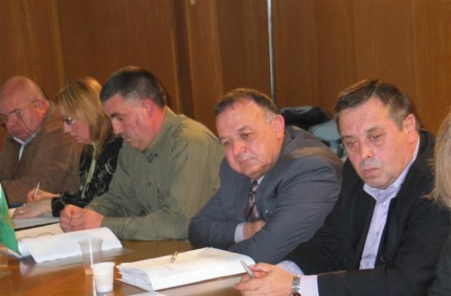 Валери Симеонов с ново предложение за наем на Дневния център