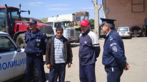 Полиция и охранители в обща акция в Стралджа