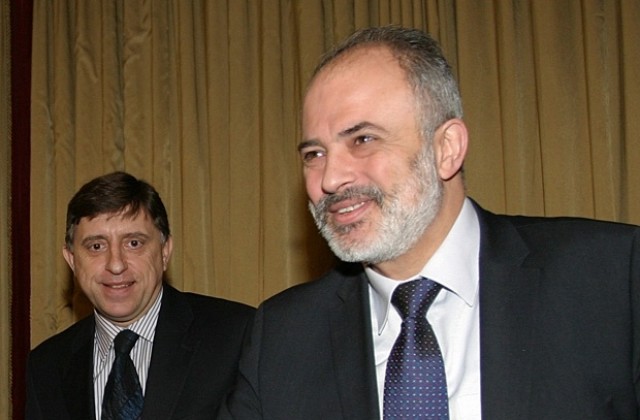 Тотю Младенов: Безработицата спада