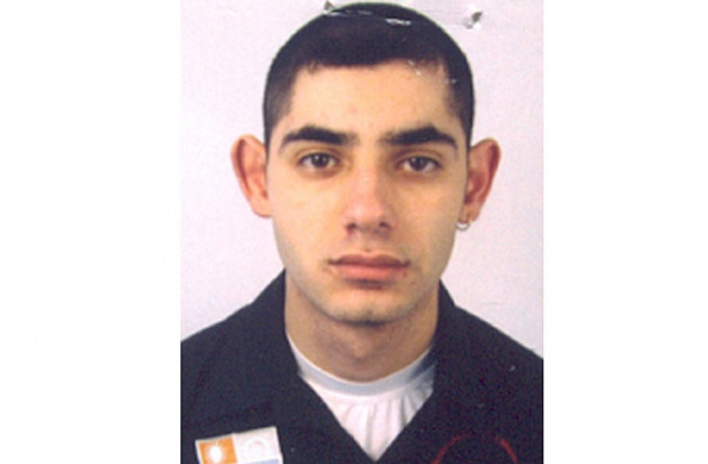 Полицията издирва 19-годишен младеж