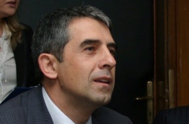 Плевнелиев: Много години трябват, за да се оправят пътищата у нас