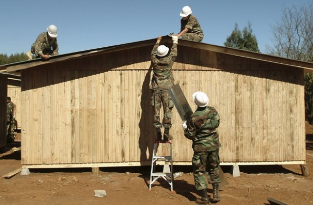 Силно земетресение в Чили, лек трус и в Хаити