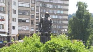 Рачо Ковача днес ще си облече новите дрехи