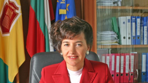 Детелина Николова говори пред 500 кметове в Брюксел