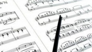 Музика литература и изложби в Майския салон на изкуствата