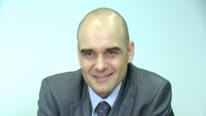 В изборите няма нищо предрешено според Сираков