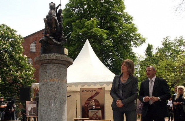 Правителството ще даде пари за някои знакови пътища в София
