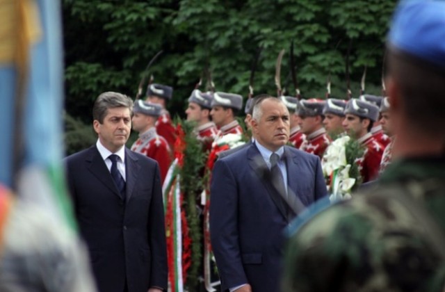 Първанов: Реформата в армията трябва да продължи
