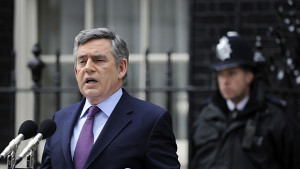 Майсторски ход на Гордън Браун