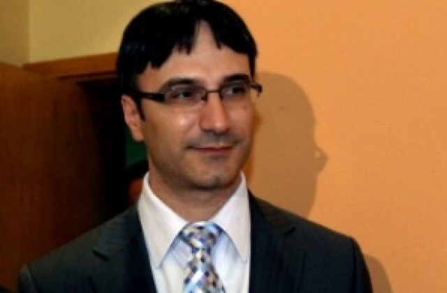 Министър Трайков: Започва приватизацията на миноритарния дял в Е.ОН