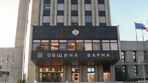 В Община Варна продължава операция Медузите