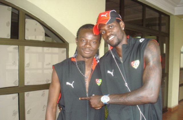 Сънародник на Адебайор на проби в Черно море