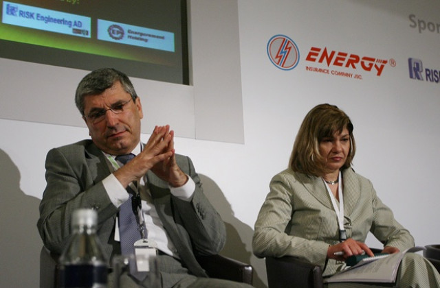 Отнемат ни акредитацията за търговия с емисии парникови газове