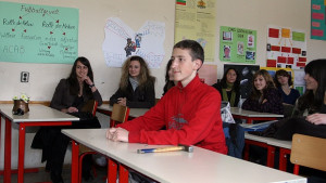 Просветното министерство ще проверява продадена ли е матурата по литература