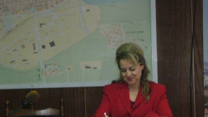 Ремонтират Паметника на загиналите във войните в село Казанка