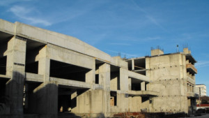 Прехвърлят на община Разград недовършена от правителството Станишев сграда