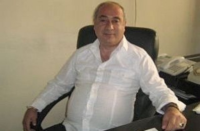 30 души на Гражданска защита изпомпват водата в Банско