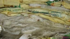 Пети камион с тонове отпадъци задържаха митничари