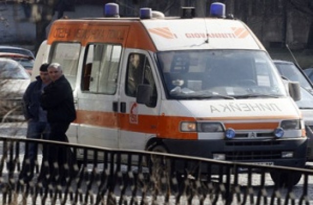 Недоволен мъж нападна контрольорка в „синя зона