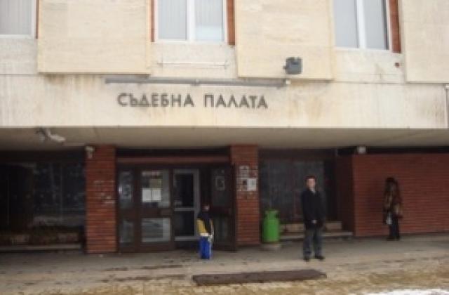 Изнасилвачът от Сливен остава в ареста