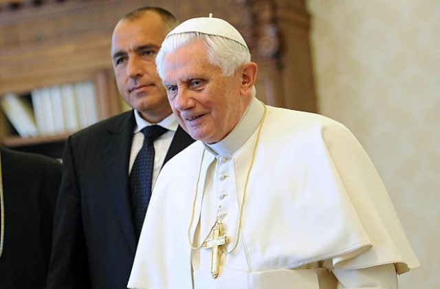 Борисов - премиер на Македония според телевизията във Ватикана