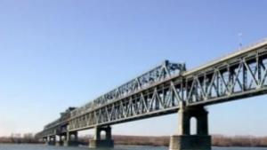 Русенски деца на прием в българското посолство в Букурещ