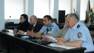 Нужно е сътрудничество за осигуряване на сигурността в селата
