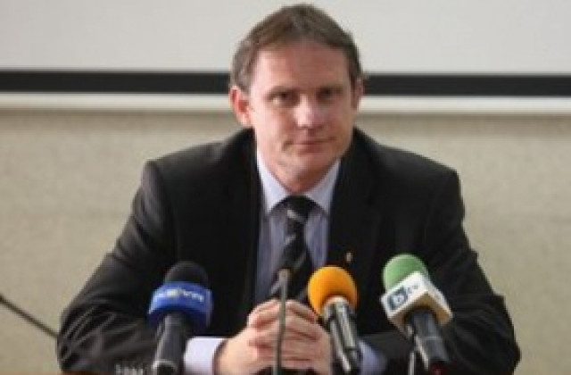Гогов: Няма интрига с Овергаз, но има риск да ни изместят от пазара